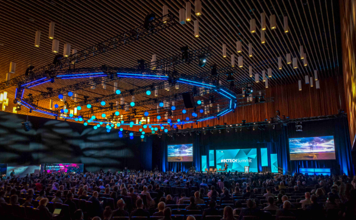 Vancouver Convention Centre Selects Proshow, Riggit, Promosa and Loungeworks as Suppliers